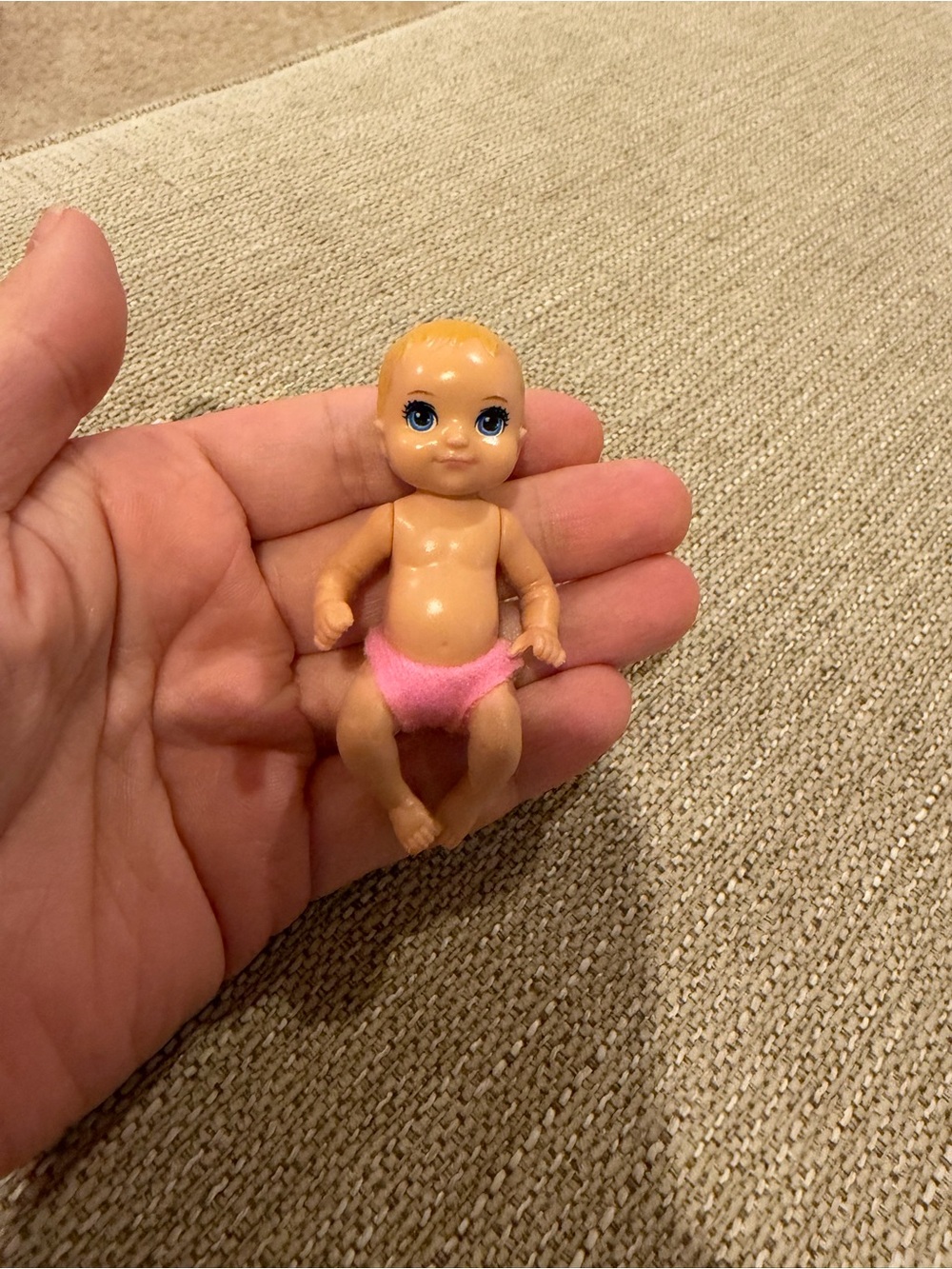 Barbie Skipper Babysitters baby doll girl